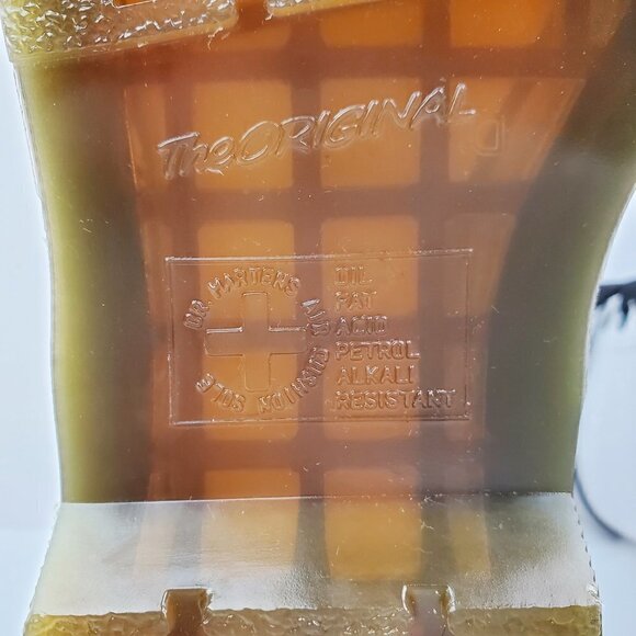 Dr. Doc Martens 1460 Lace Up Boots White Lamper Patent Leather Women's 6 US NWOB - Picture 10 of 11